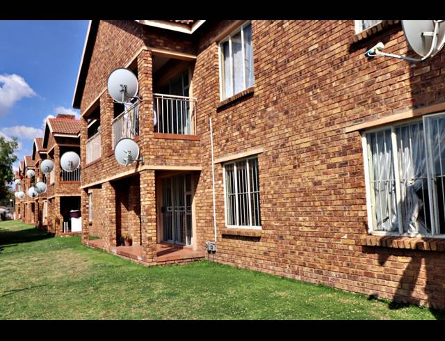 2 BEDROOM APARTMENT FOR SALE IN TERENURE